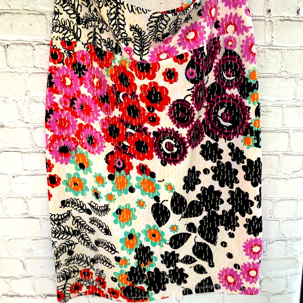 LuLaRoe size large Cassie pencil skirt
